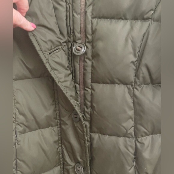 Andrew Marc long deep olive long puffer - Picture 4 of 9